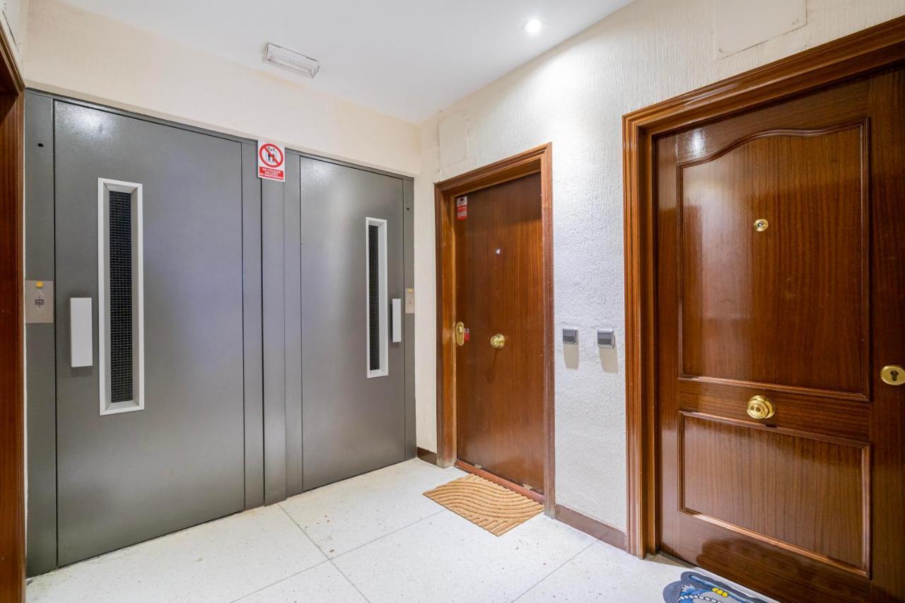 For You Rentals Moderno Apartamento Temporal Cerca Zoo Y Del Parque De Atracciones Ceb76 Madrid Eksteriør bilde